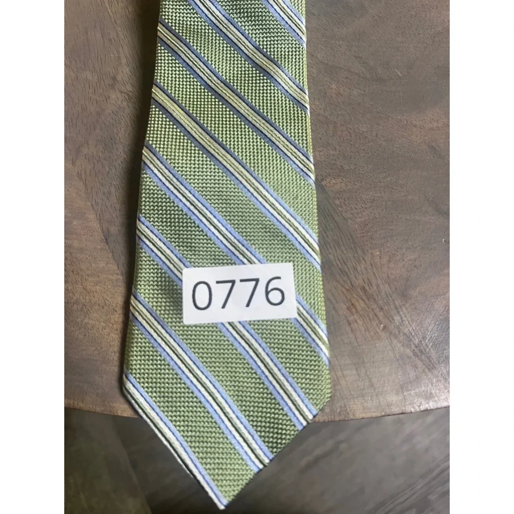 Class Club Boys Zipper Tie 100% Silk Striped Green One Size
